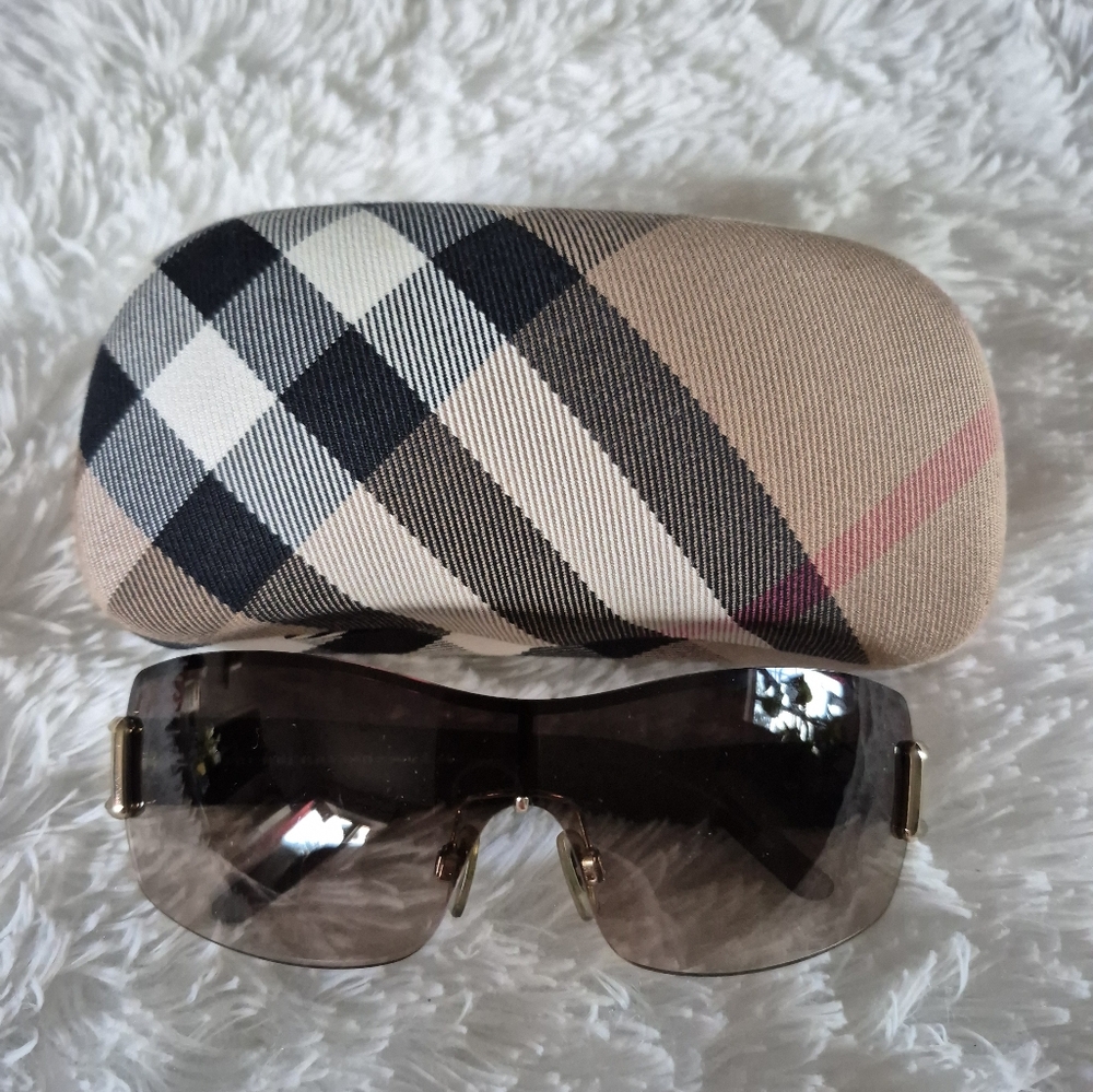 BURBERRY B 3043 1002/13 125 3N Shield PLAID BROWN LENS SUNGLASSES W/CASE